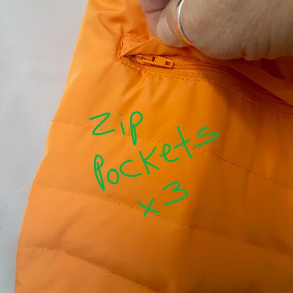 Denali Woman's Puffer Jacket Sz MED Full Zip Down Feathers Pockets Spot on front - Picture 6 of 9